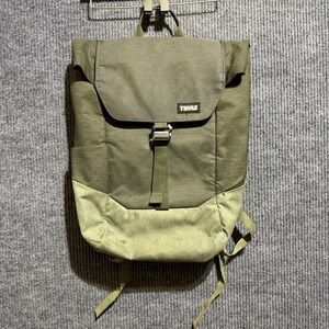 Thule Backpack Unisex OS Green Gorpcore Laptop Bag Flap Closure Travel Hiking